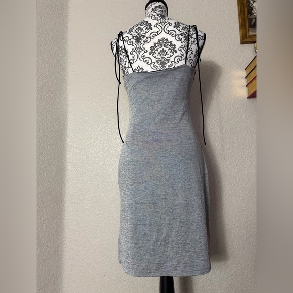 Guess Strapless Gray Dress - Picture 2 of 3
